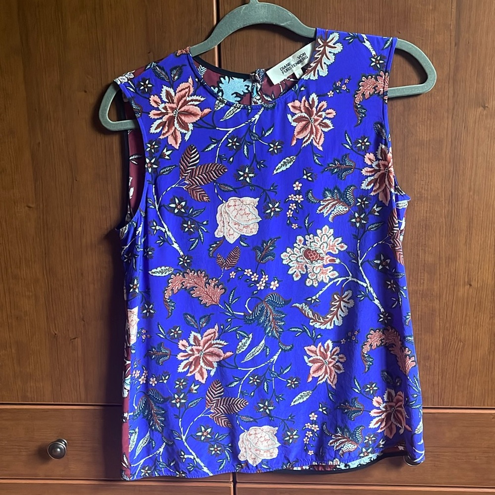 Diane Von Furstenberg Sleeveless Top Small